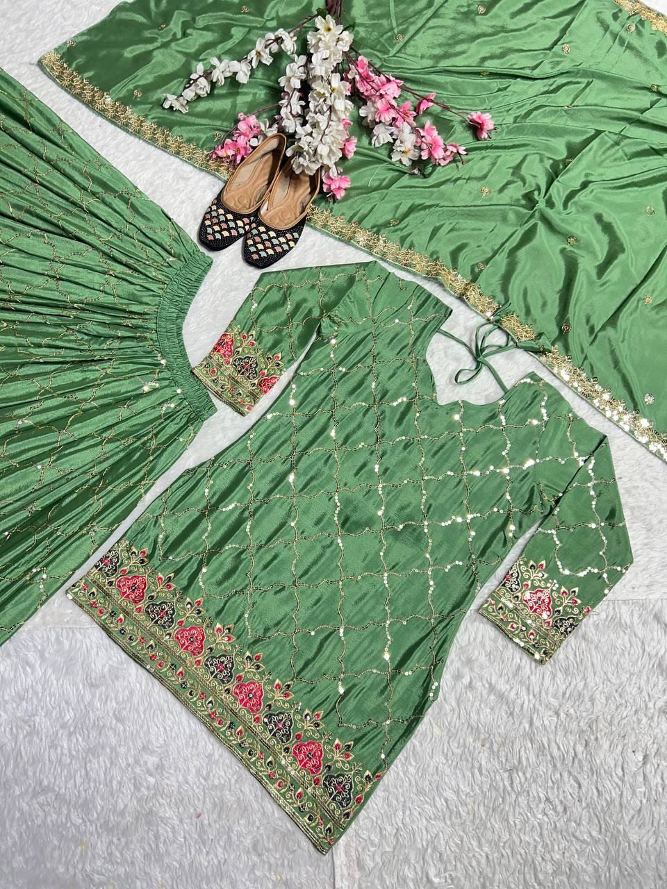 Bridal Sophistication: The Ivory Lattice Ceremonial Gharara